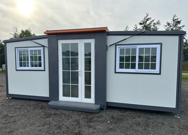 Mini casa mobile con due camere da letto e cucina – Modello Deluxe Stahlworks - immagine 8