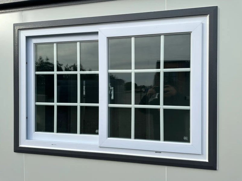 Mini casa mobile con due camere da letto e cucina – Modello Deluxe Stahlworks - immagine 12