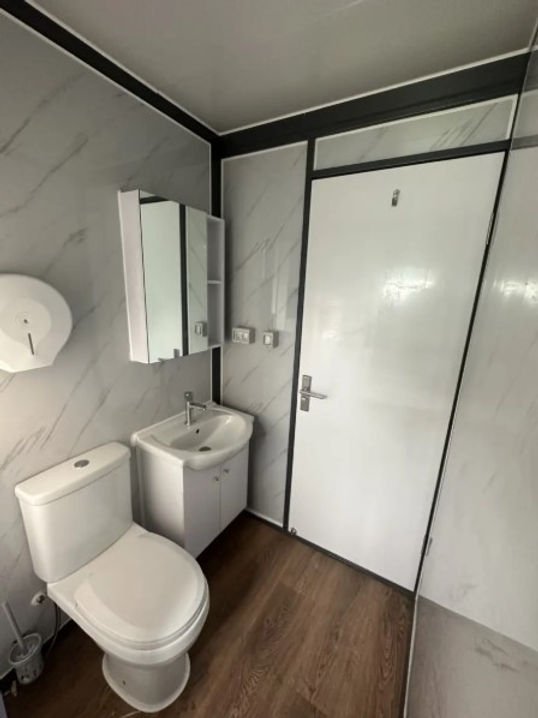 Mini casa mobile con due camere da letto e cucina – Modello Deluxe Stahlworks - immagine 4