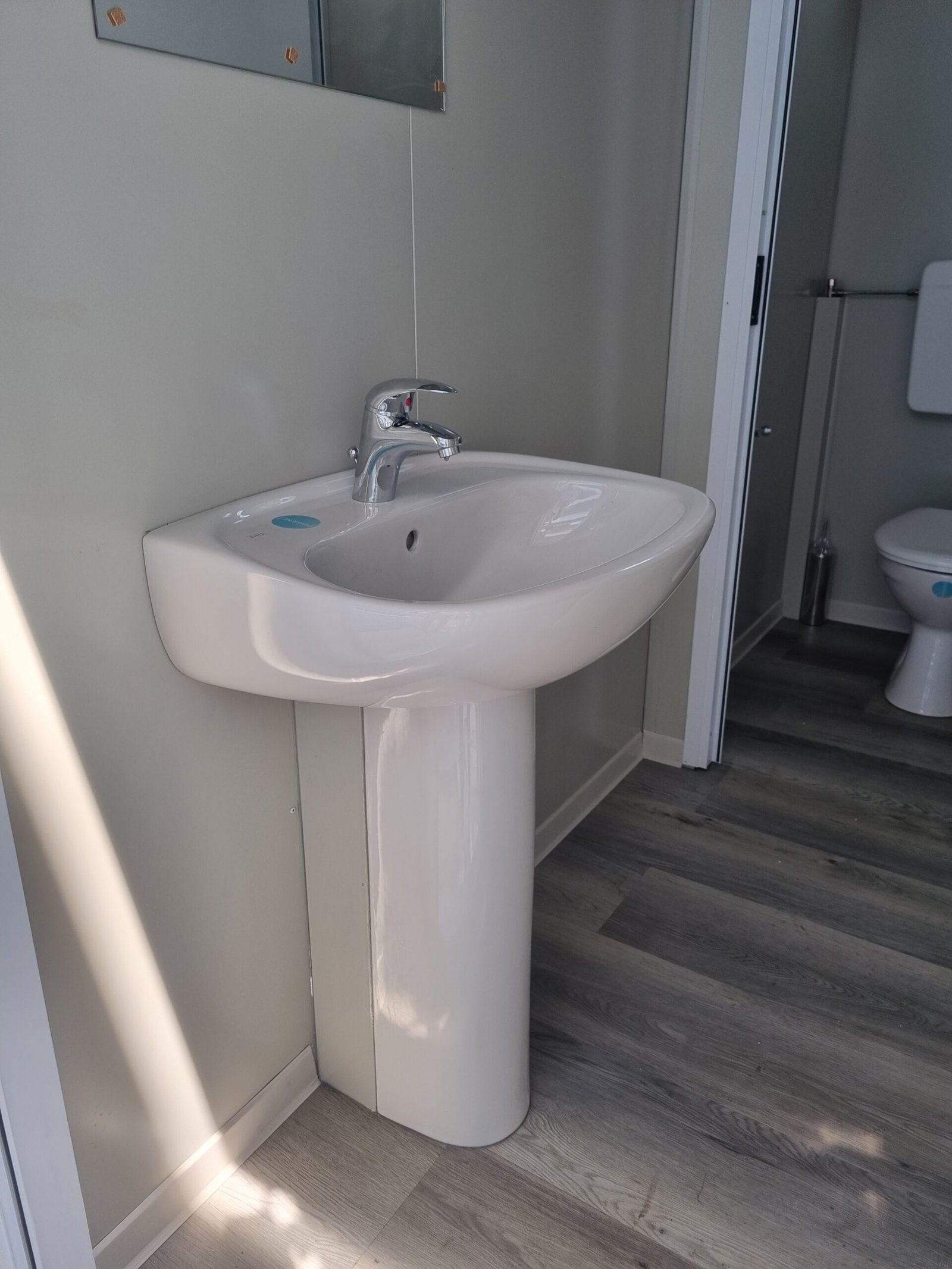 MONOBLOCCO USO BAGNO - immagine 10