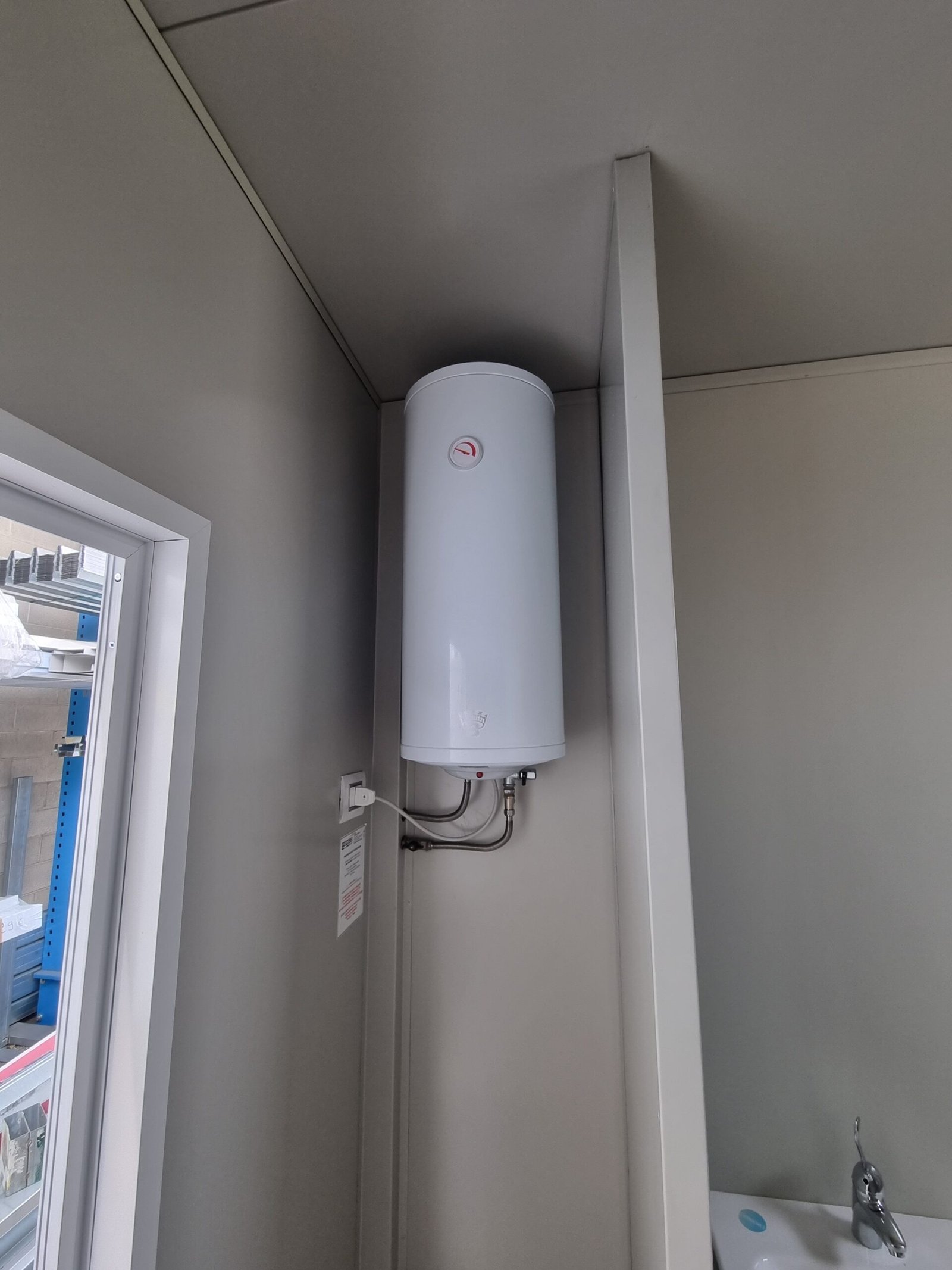 MONOBLOCCO USO BAGNO - immagine 16