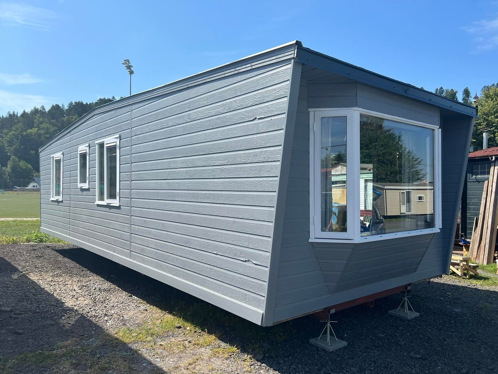 Bellissima e confortevole casa mobile Chalet Wood Gray - immagine 19