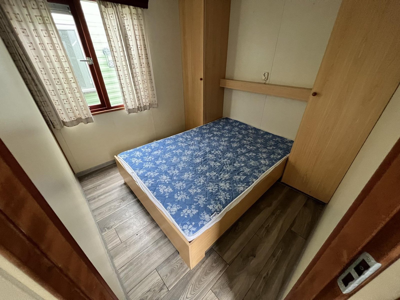 Bellissima e confortevole casa mobile Chalet Wood Gray - immagine 18