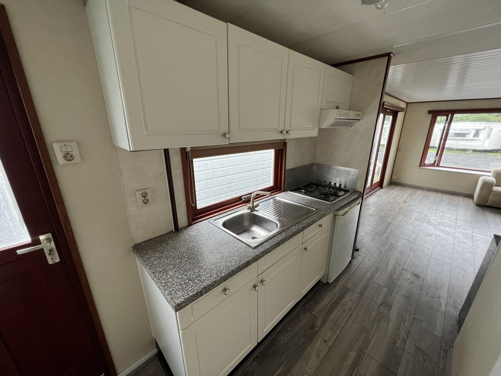 Bellissima e confortevole casa mobile Chalet Wood Gray - immagine 14