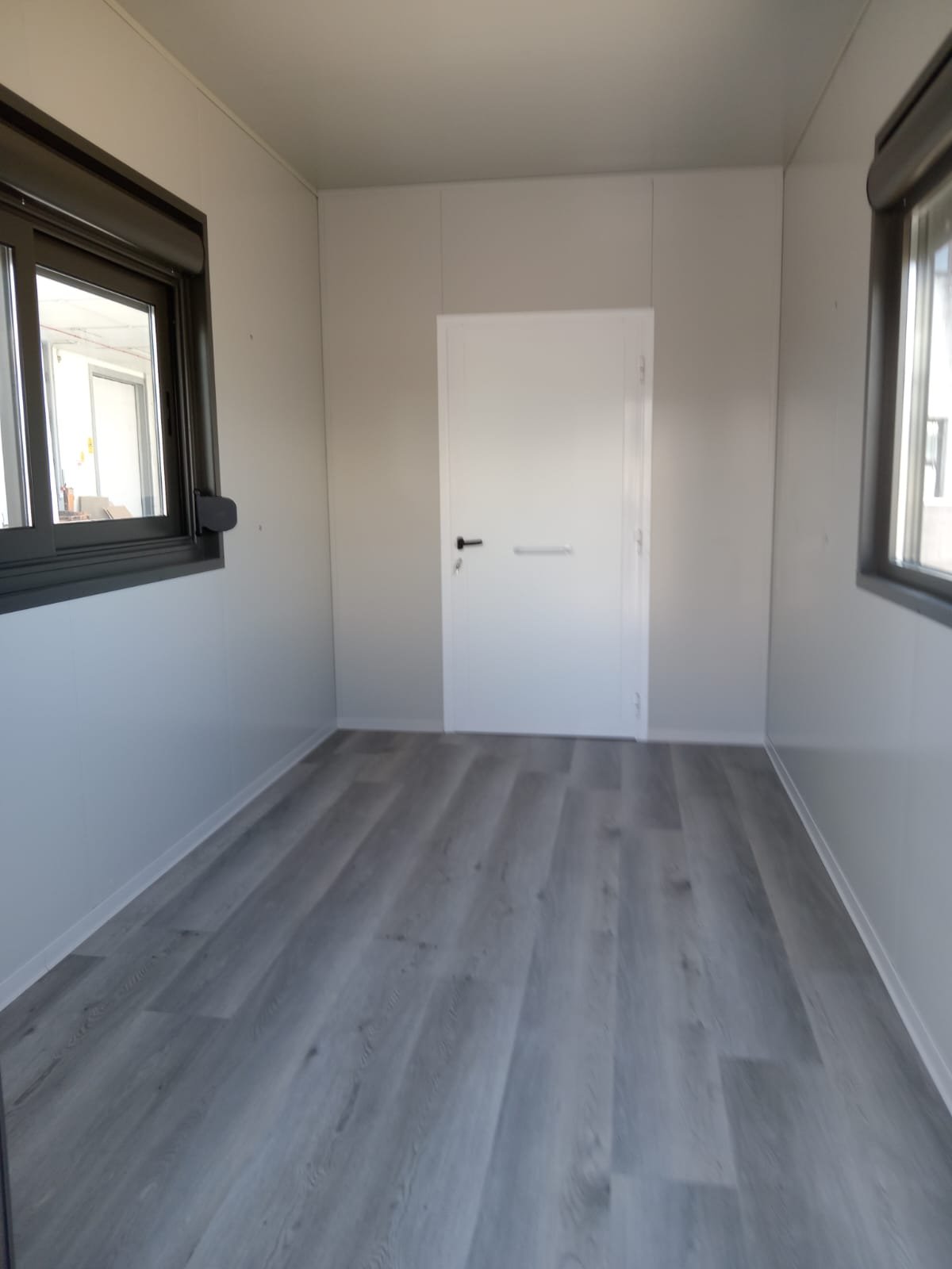 MONOBLOCCO USO PORTINERIA - immagine 25