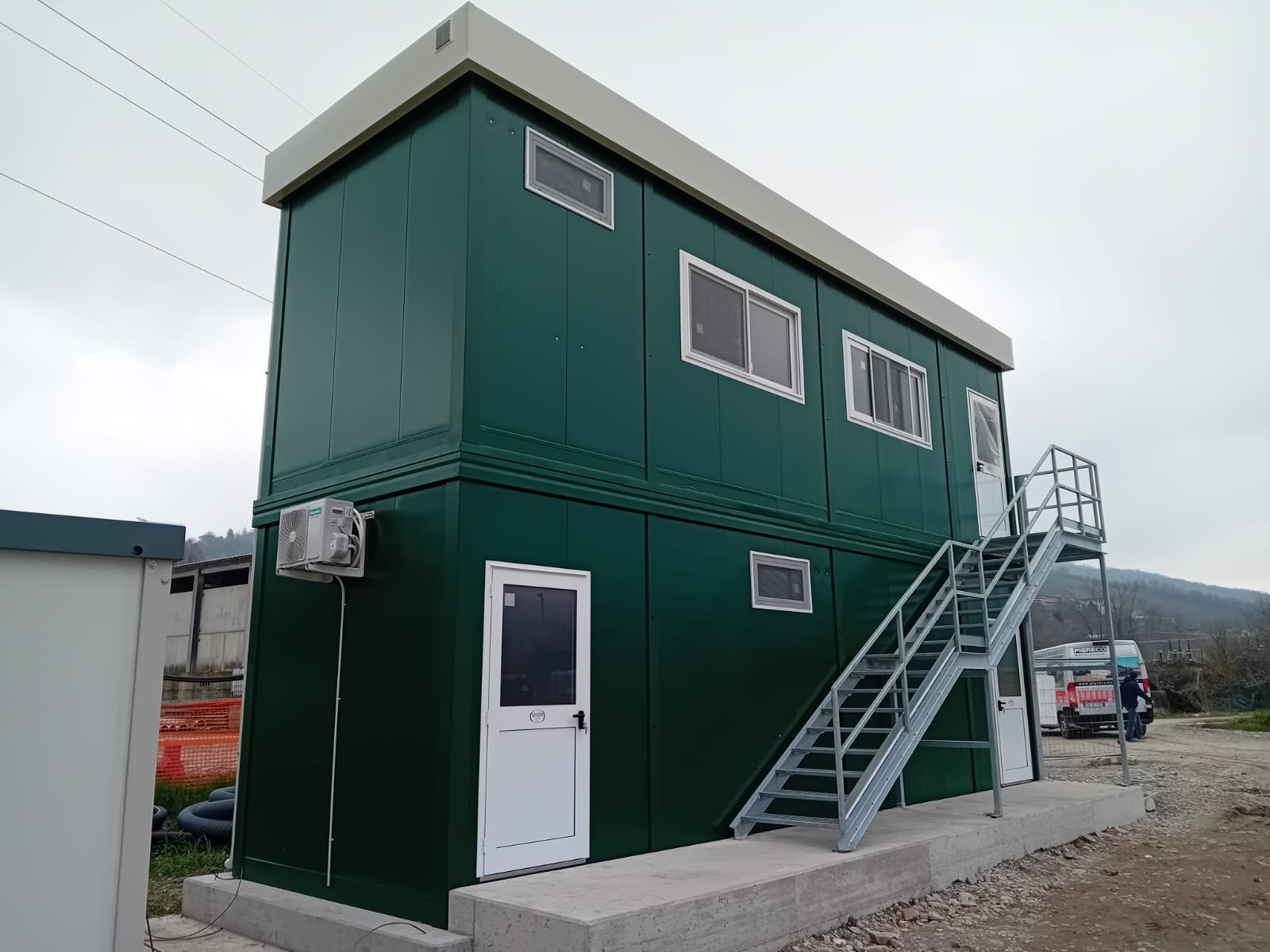 MONOBLOCCO USO UFFICIO - immagine 3