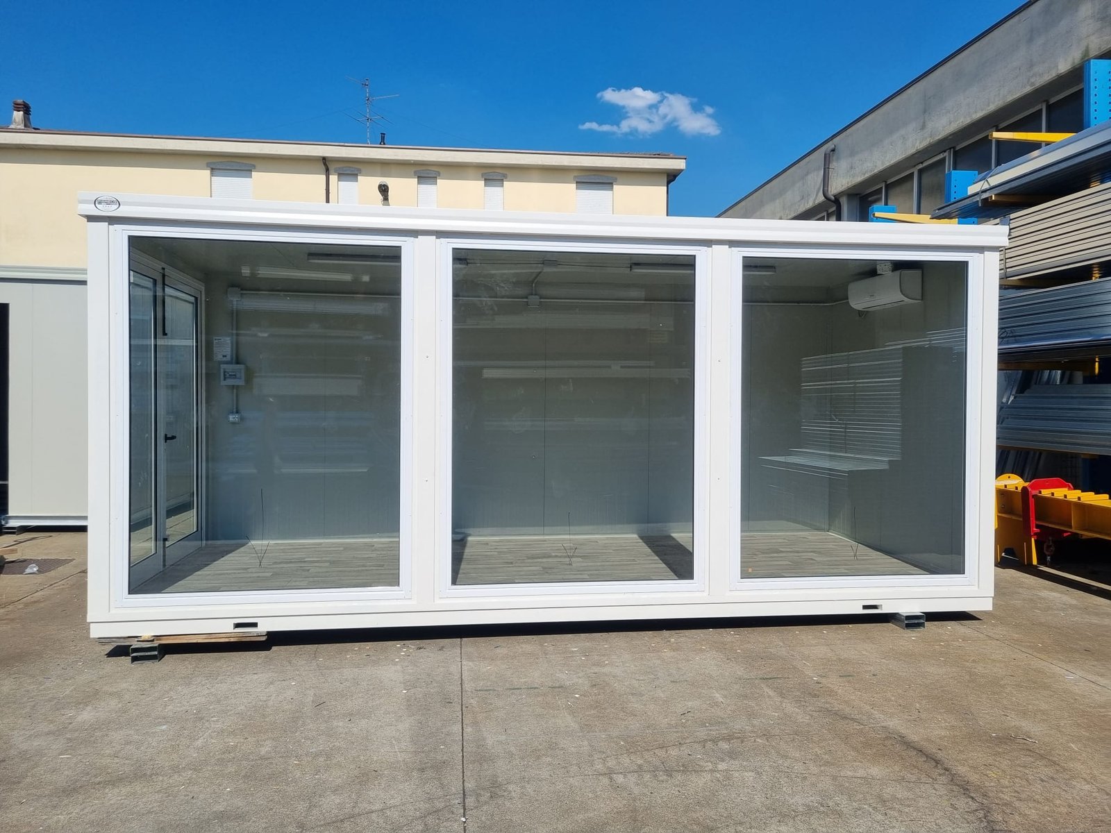 MONOBLOCCO USO UFFICIO - immagine 8