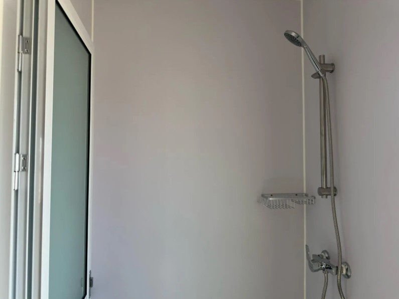 Casa container da 40 piedi HQ / 12 m – Alloggi moderni e funzionali - immagine 8