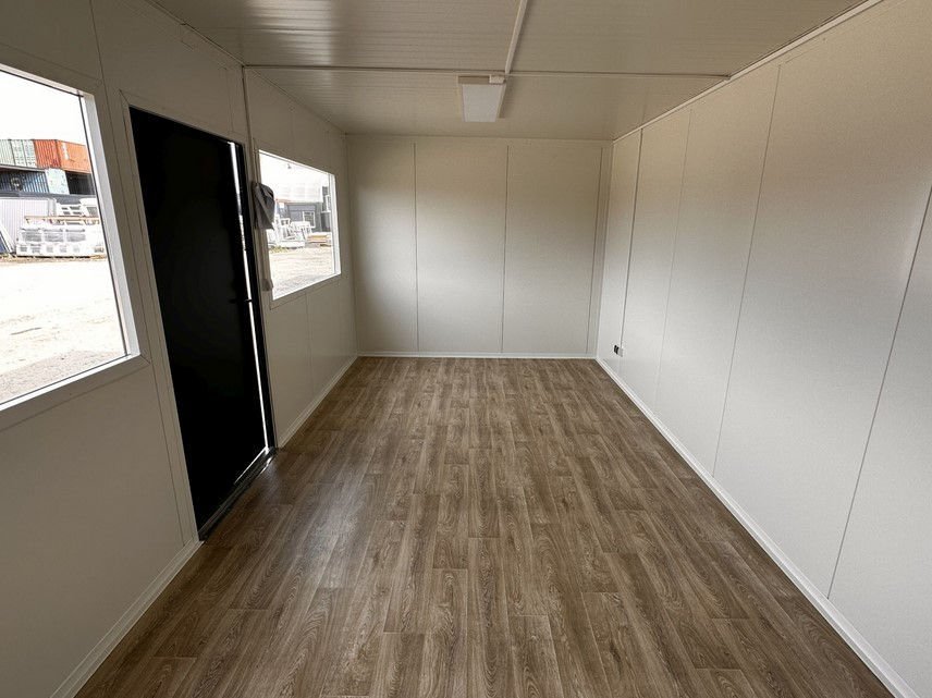 Container Ufficio / Padiglione Modulare 3x6m – Funzionale e Attrezzato - immagine 4