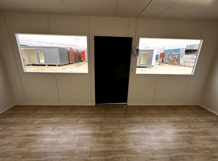 Container Ufficio / Padiglione Modulare 3x6m – Funzionale e Attrezzato - immagine 7