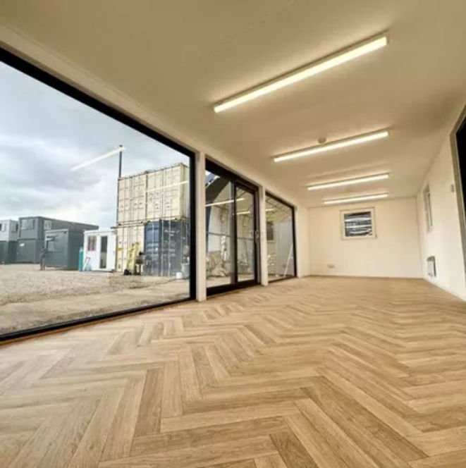 Contenitore modulare 40 piedi – Ufficio/Mensa con finestre a bovindo - immagine 2