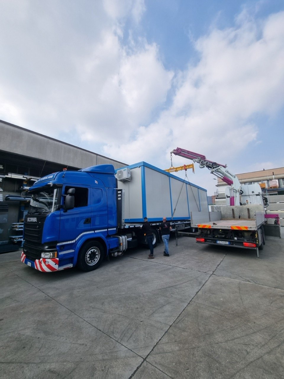 MONOBLOCCO USO UFFICIO VENDITE 12×2,5 - immagine 2